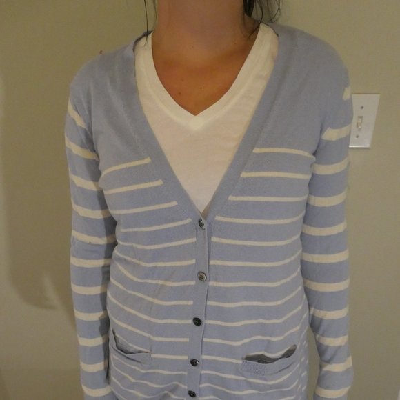 Gap Button Up Cardigan Sweater - Picture 2 of 2